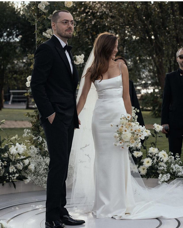 PM403,Simple White Sheath Wedding Gown,Spaghetti Straps Bridal Dresses