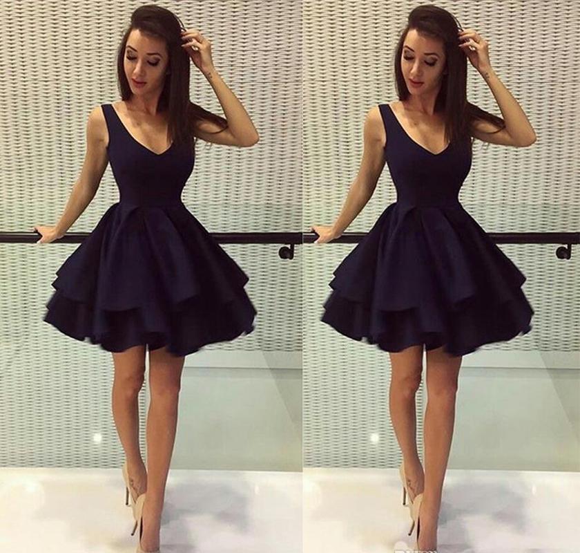 PM052,Cute black homecoming dresses v-neck mini prom dress